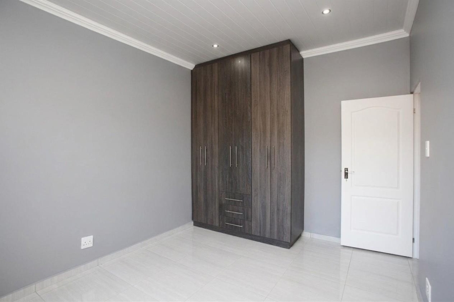 3 Bedroom Property for Sale in Island View Western Cape
